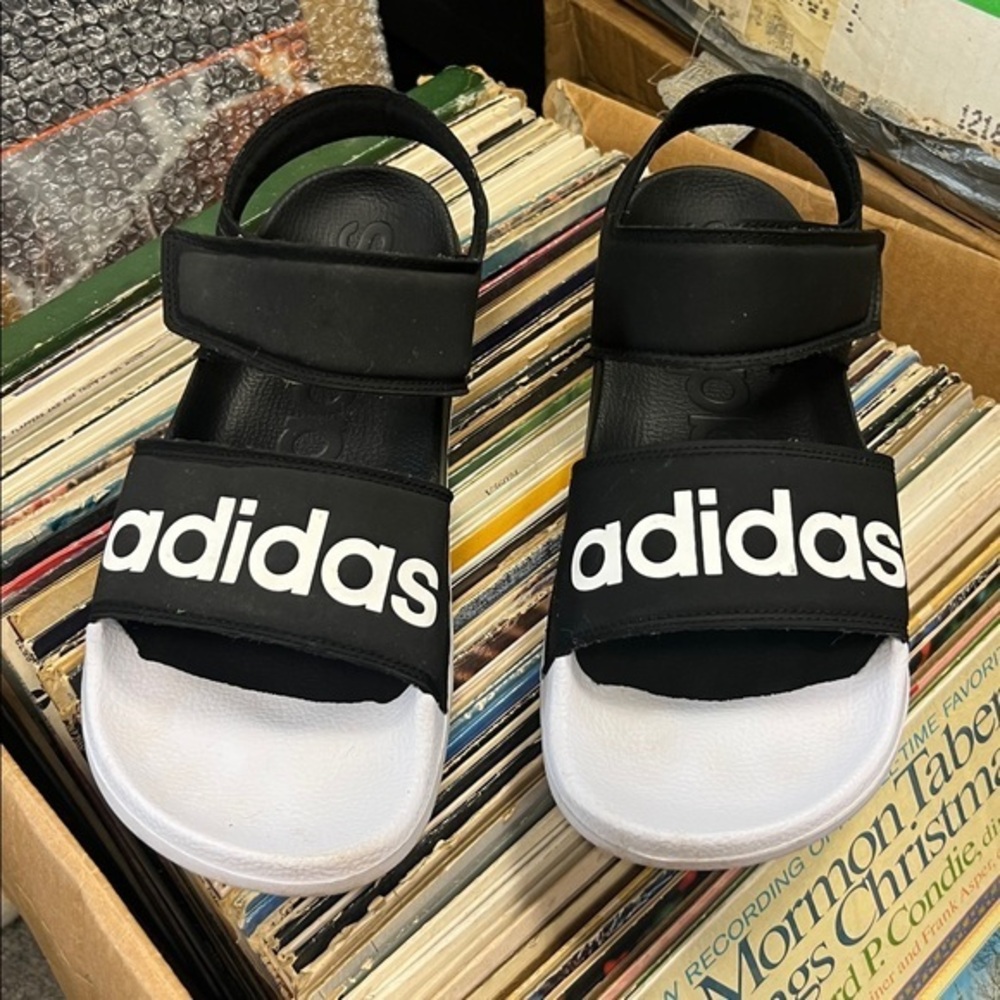 Adidas Sandals size 10, almost new great condition